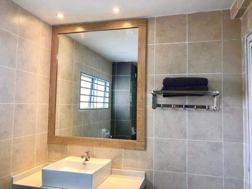Sofiamuslim Homestay Putrajaya- Near Alamanda Mall & Federal Government Administrative Centre Kompleks Abcdef Kültér fotó